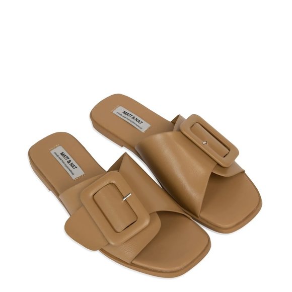 Matt and Nat Cyndie Vegan Flat Sandals - Picture 1 of 7